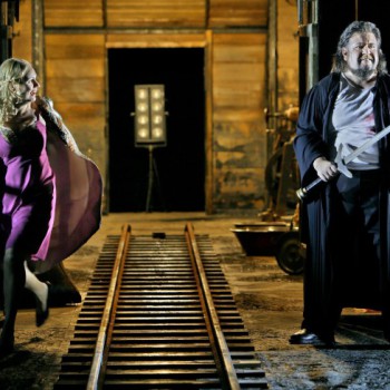 Anja Kampe und Johan Botha in Walküre II. Foto: Enrico Nawrath, Bayreuther Festspiele