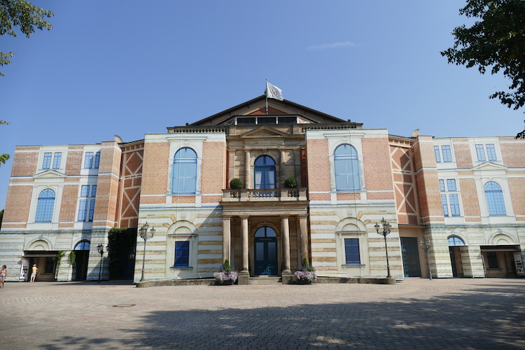 Festspielhaus Bayreuth vor der Sanierung 2015. © R. Ehm-Klier/festspieleblog.de