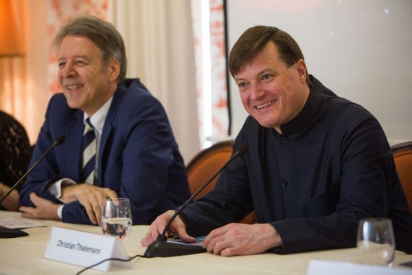 Gut gelaunt der der Programmpräsentation: Christian Thielemann und Peter Ruzicka. © Michael Groessinger